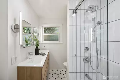 4903 50th Avenue S, Seattle, WA 98118 - Photo 14