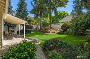 18855 SE 42nd St, Issaquah, WA 98027 - Photo 32