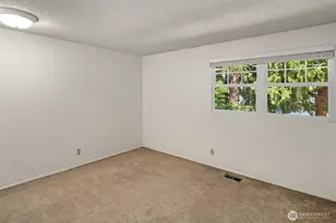 18855 SE 42nd St, Issaquah, WA 98027 - Photo 26