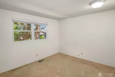 18855 SE 42nd Street, Issaquah, WA 98027 - Photo 24