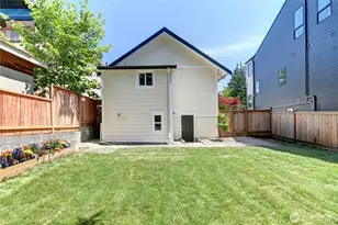 7043 17th Ave NW, Seattle, WA 98117 - Photo 28