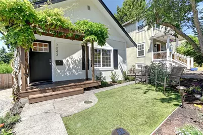 7043 17 Avenue NW, Seattle, WA 98117 - Photo 30