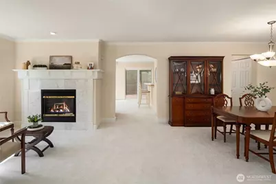 7209 Silent Creek Avenue SE, Snoqualmie, WA 98065 - Photo 4