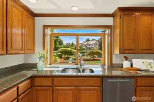 7670 80th Pl SE, Mercer Island, WA 98040 - Photo 10