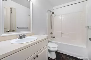 24312 E Main Dr, Sammamish, WA 98074 - Photo 24