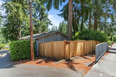 15442 SE 22nd Place, Bellevue, WA 98007 - Photo 38