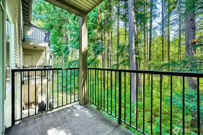 25025 SE Klahanie Boulevard #B202, Sammamish, WA 98029 - Photo 14