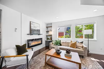 10215 Evanston Avenue N #2, Seattle, WA 98133 - Photo 8