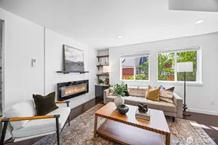 10215 Evanston Ave N, Seattle, WA 98133 - Photo 8