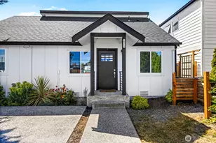10215 Evanston Ave N, Seattle, WA 98133 - Photo 2
