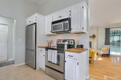 2438 Tyndell Circle SW, Tumwater, WA 98512 - Photo 12