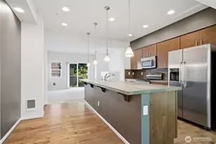 15720 Manor Way, Lynnwood, WA 98087 - Photo 6