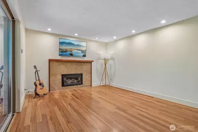 4629 W Lake Sammamish Parkway SE #H206, Issaquah, WA 98027 - Photo 6