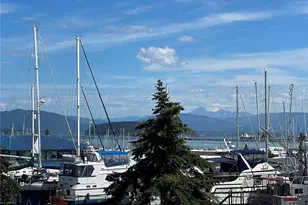 3120 R Ave, Anacortes, WA 98221 - Photo 2