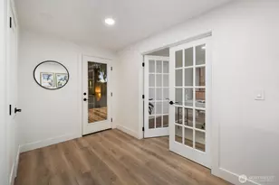 10459 NE 142nd St, Kirkland, WA 98034 - Photo 16