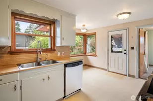 1205 NW Woodbine Way, Seattle, WA 98177 - Photo 10