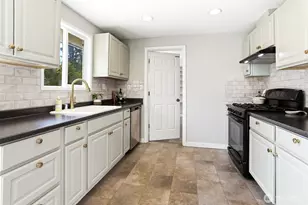 22628 87th Ave W, Edmonds, WA 98026 - Photo 14