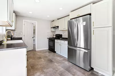 22628 87th Avenue W, Edmonds, WA 98026 - Photo 12