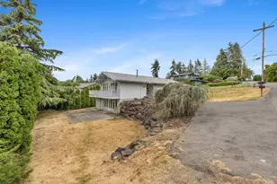 3303 Wave Dr, Everett, WA 98203 - Photo 36