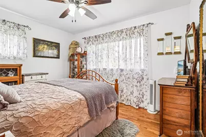 708 5th Avenue SE, Puyallup, WA 98372 - Photo 12