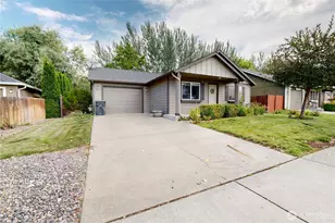 1310 SW Riparian Ct, College Place, WA 99324 - Photo 32