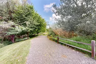 1310 SW Riparian Ct, College Place, WA 99324 - Photo 28