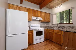 830 N Lake Cushman Rd, Hoodsport, WA 98548 - Photo 10