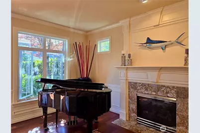 4569 162nd Lane SE, Bellevue, WA 98006 - Photo 8