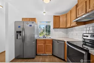 401 E 69th St, Tacoma, WA 98404 - Photo 6
