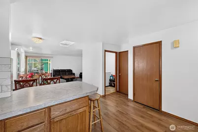 401 E 69th Street, Tacoma, WA 98404 - Photo 8