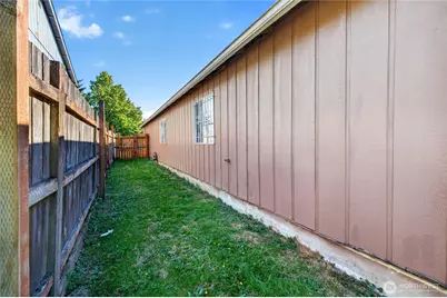 401 E 69th Street, Tacoma, WA 98404 - Photo 28