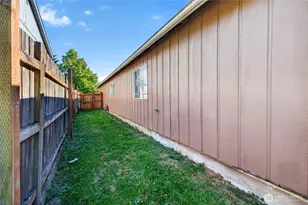 401 E 69th St, Tacoma, WA 98404 - Photo 28