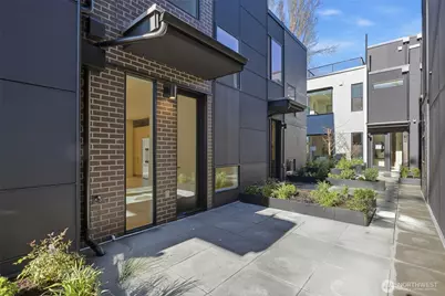 2010 Fairview Avenue E #B, Seattle, WA 98102 - Photo 36