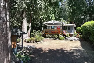 4225 Beach Dr, Freeland, WA 98249 - Photo 26