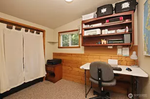 4225 Beach Dr, Freeland, WA 98249 - Photo 16