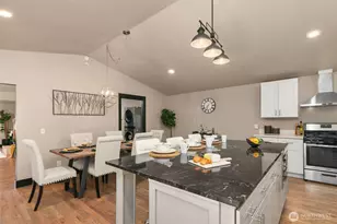14320 177th Ave SE, Renton, WA 98059 - Photo 12