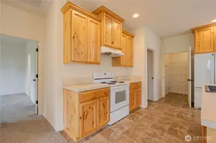 413 Stone Pk, Kalama, WA 98625 - Photo 10