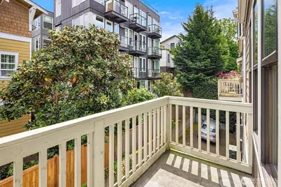 746 Boylston Avenue E #A, Seattle, WA 98102 - Photo 34