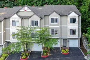 18505 SE Newport Way, Issaquah, WA 98027 - Photo 2