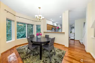 18505 SE Newport Way, Issaquah, WA 98027 - Photo 8