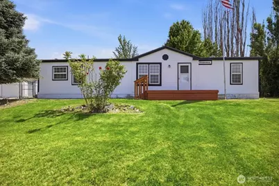 4225 Twinlake Ct, West Richland, WA 99353 - Photo 2