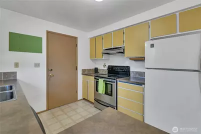 1404 SW 360th Street, Federal Way, WA 98023 - Photo 10