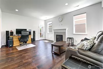 4523 Riverfront Boulevard, Everett, WA 98203 - Photo 8