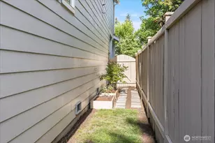 16118 35th Dr SE, Bothell, WA 98012 - Photo 34