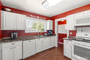 801 Spruce St, Hoquiam, WA 98550 - Photo 8