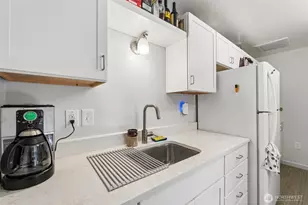 1220 SW 162nd St, Burien, WA 98166 - Photo 28