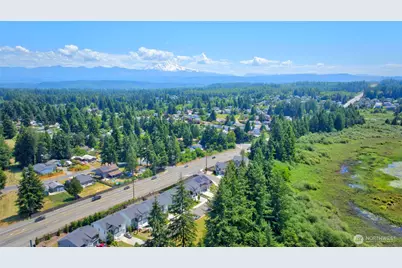 19757 119th Street E, Bonney Lake, WA 98391 - Photo 4