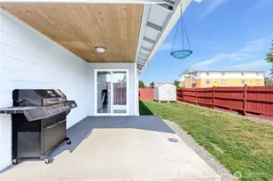 1137 Highland Ave, Port Angeles, WA 98362 - Photo 32