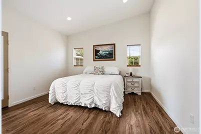 10305 187th Avenue SW, Rochester, WA 98579 - Photo 10
