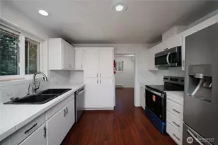 1074 N Estate Ln, Oak Harbor, WA 98277 - Photo 12